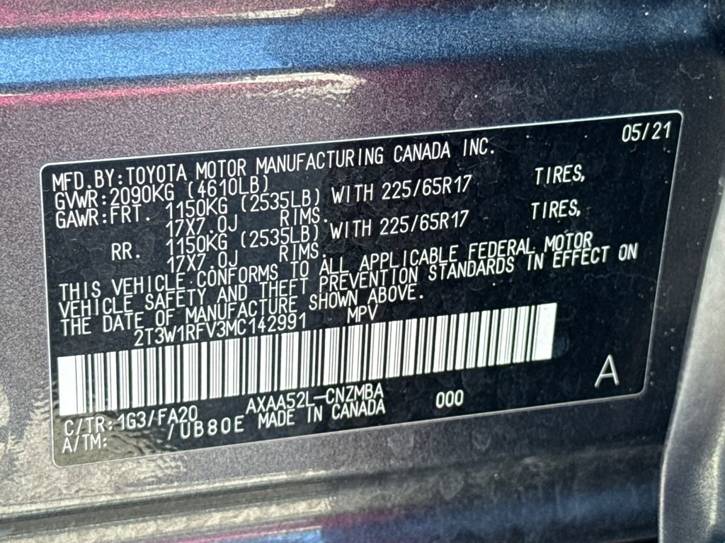Used 2021 Toyota RAV4 XLE w/ Convenience Package FWD image 31