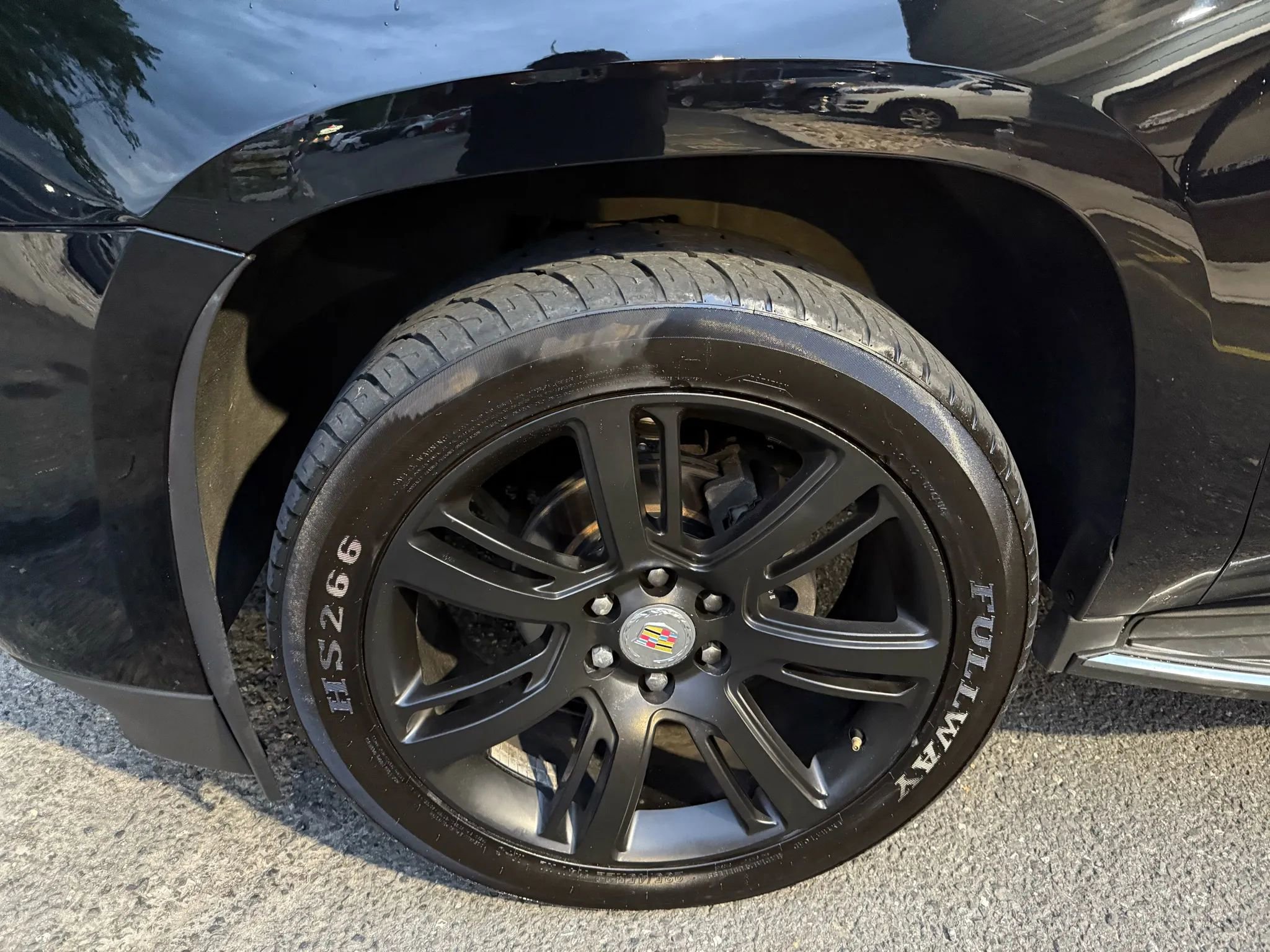 Used 2016 Cadillac Escalade Luxury image 37