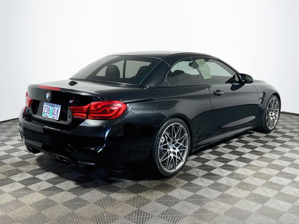 Used 2018 BMW M4 Convertible w/ Competition Package RWD image 7