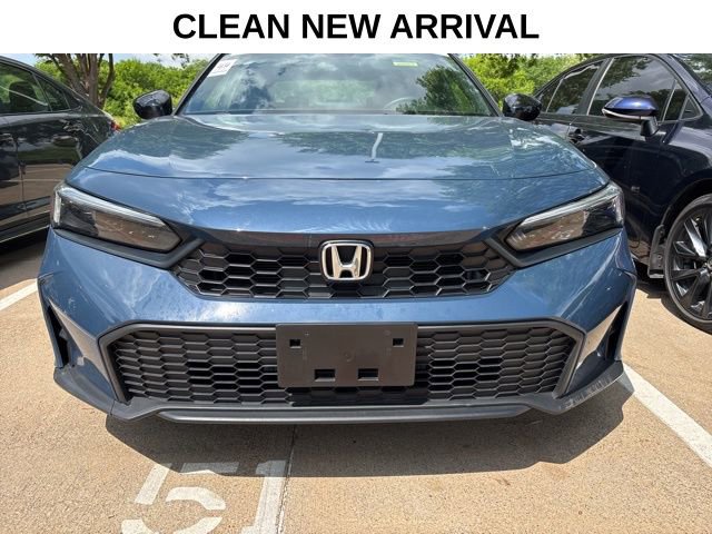 Used 2025 Honda Civic Sport image 2