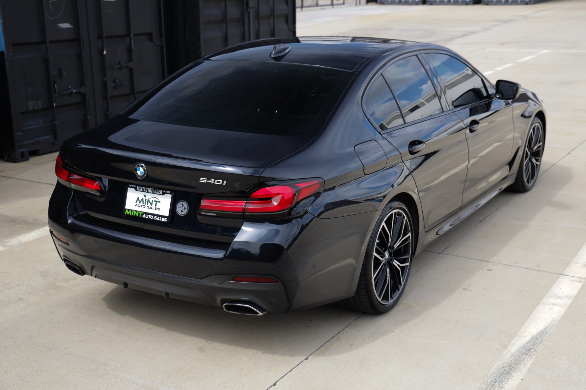 Used 2022 BMW 540i w/ M Sport Package RWD image 14