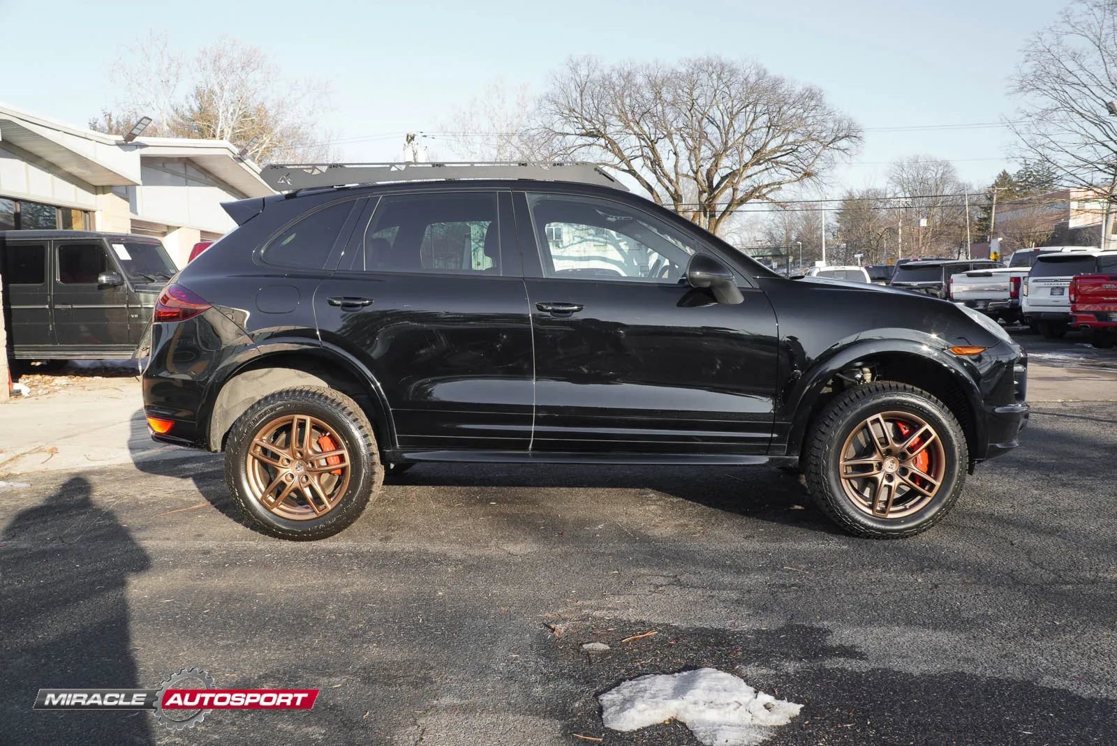 Used 2014 Porsche Cayenne Turbo image 9