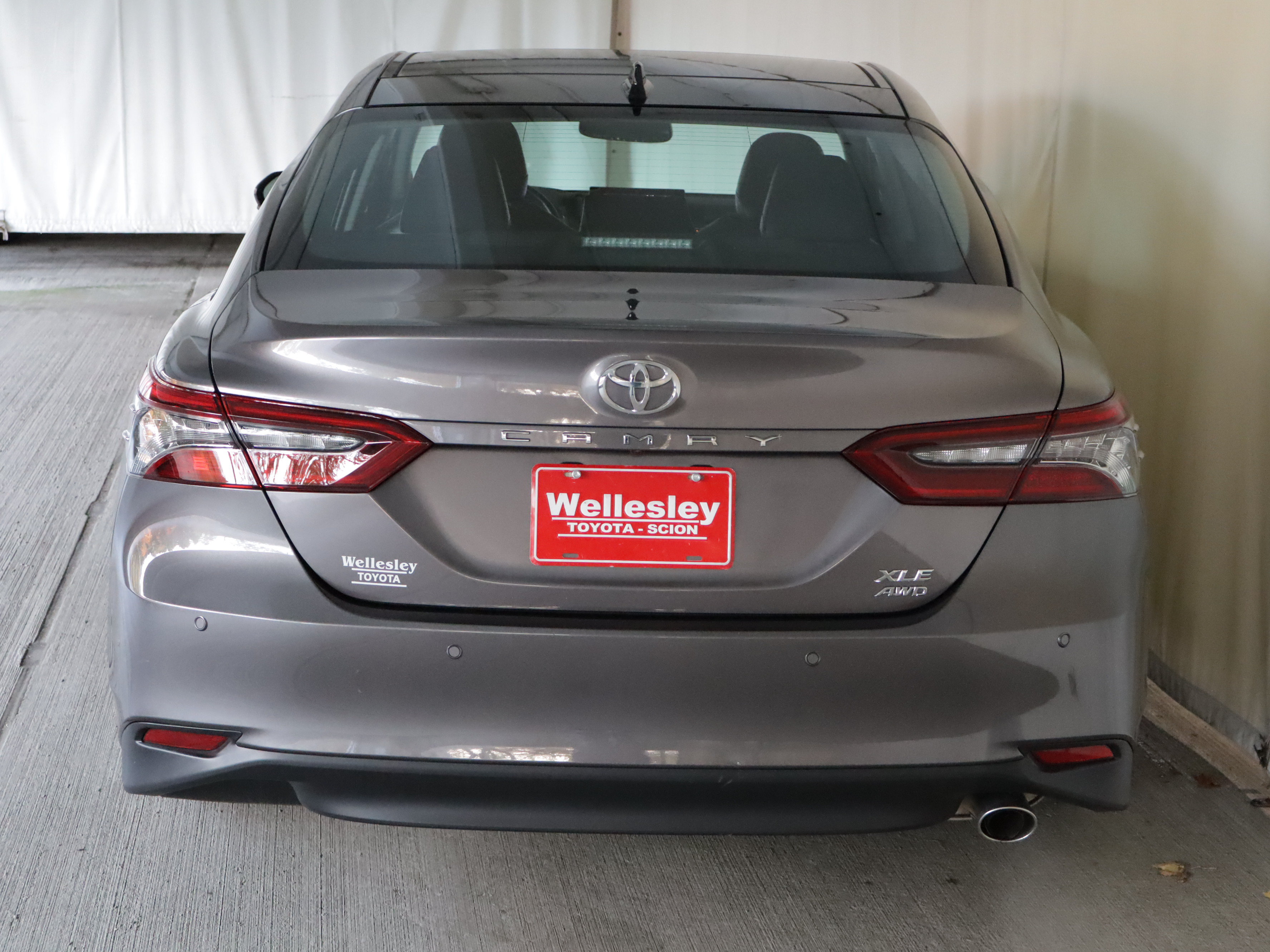 Used 2021 Toyota Camry XLE w/ Navigation Package AWD/4WD image 28