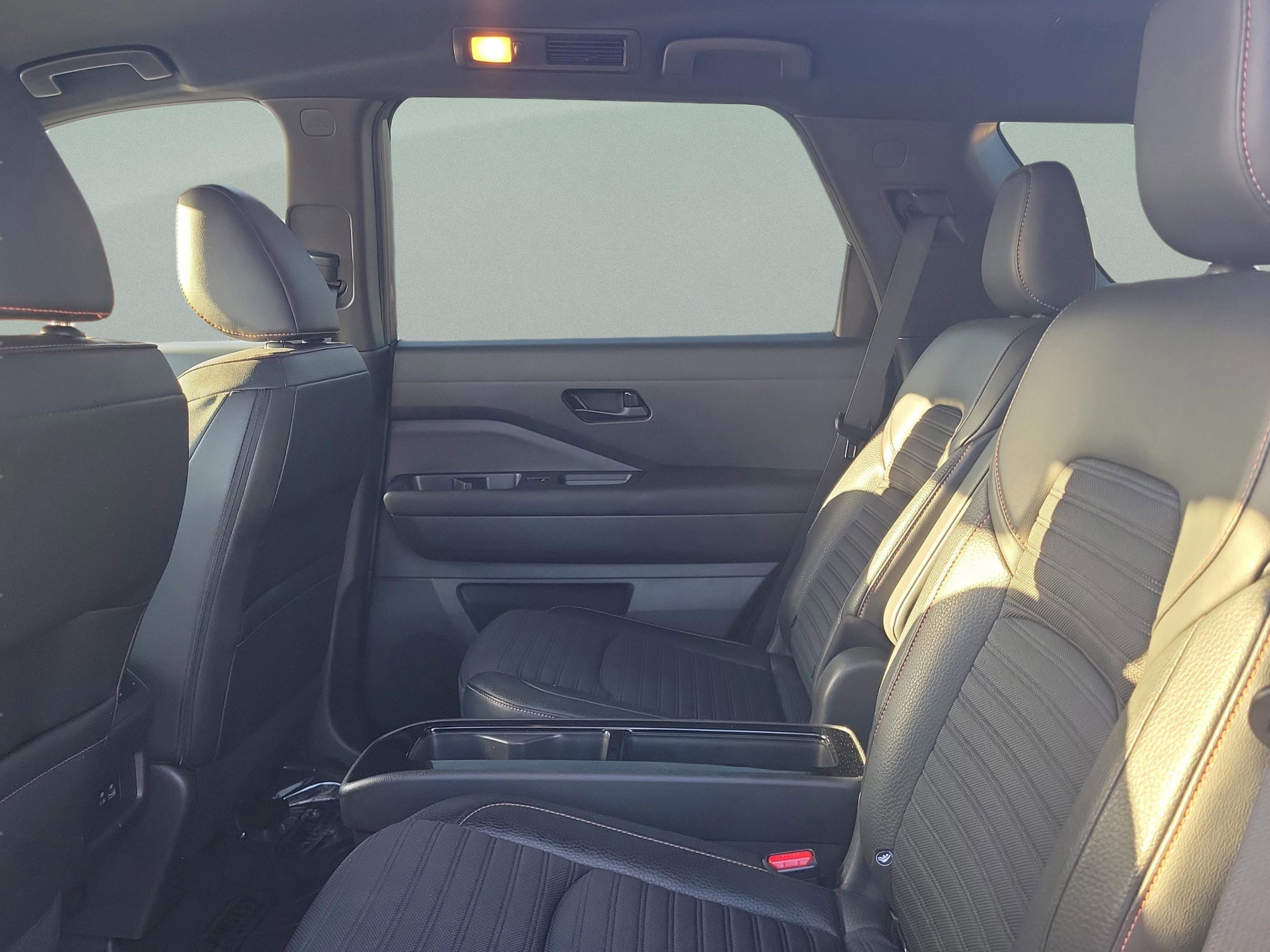 Certified 2023 Nissan Pathfinder Rock Creek image 11