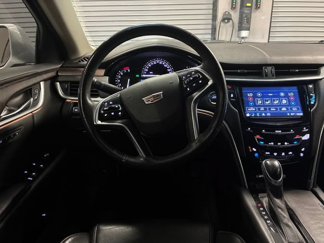 Used 2019 Cadillac XTS Luxury FWD image 13