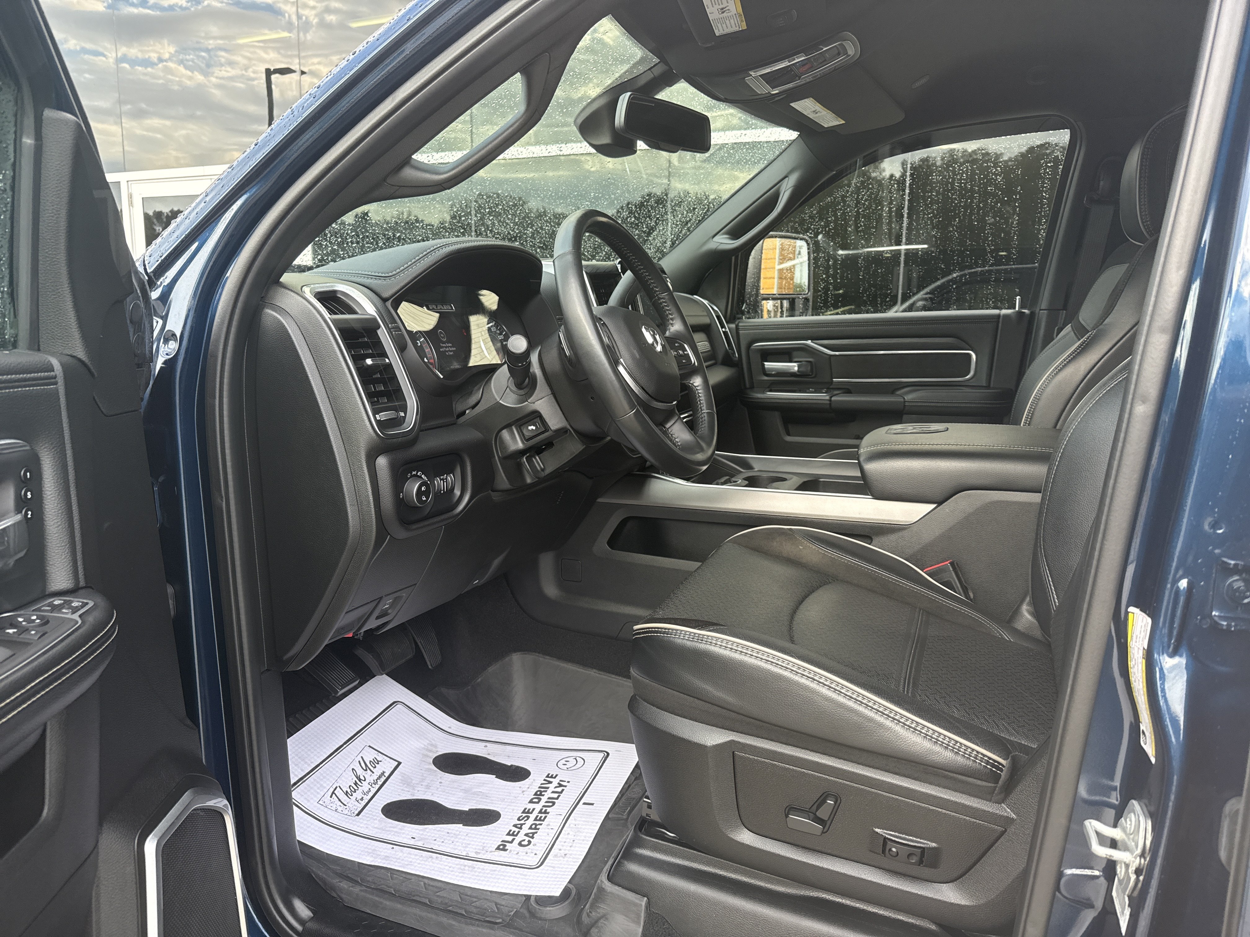 Used 2023 RAM 2500 Laramie w/ Night Edition AWD/4WD image 11