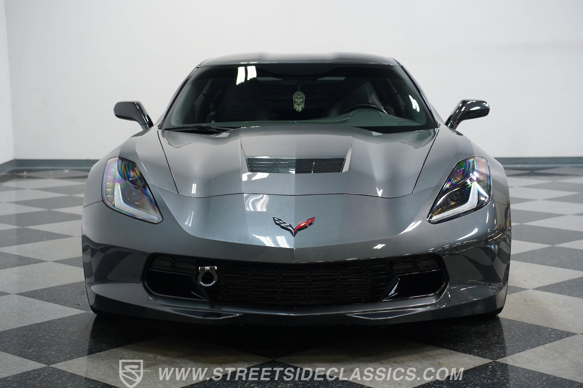 Used 2017 Chevrolet Corvette Stingray Coupe w/ Carbon Flash Badge Package image 17