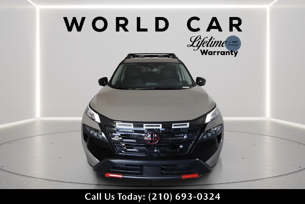 Used 2025 Nissan Rogue SV w/ Rock Creek Premium Package AWD/4WD image 7