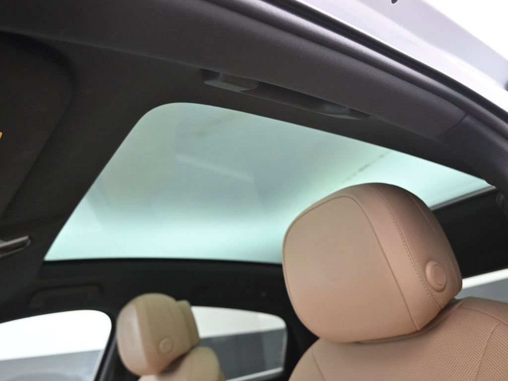 Used 2022 Porsche Cayenne E-Hybrid Coupe image 10