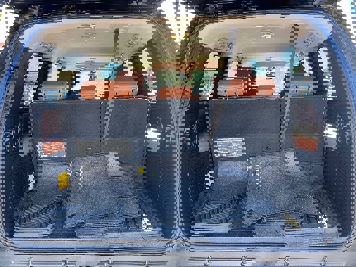 Used 2012 Toyota Sequoia Platinum image 34