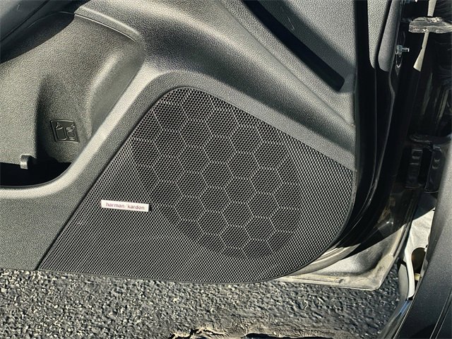 Used 2024 Subaru Crosstrek 2.5i Limited w/ Crosstrek Mirror Package image 23