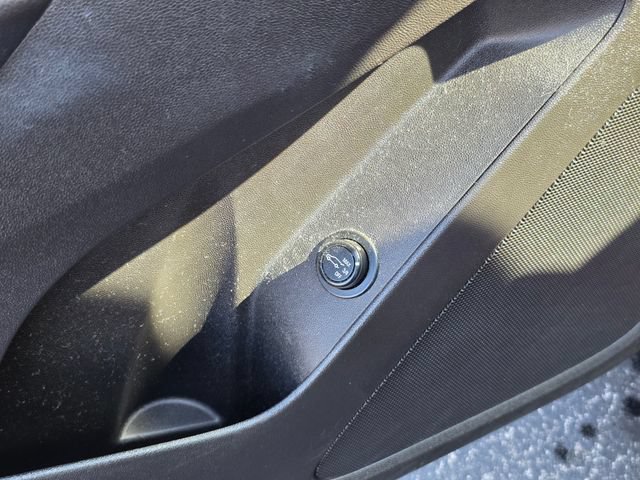 Used 2019 Chevrolet Equinox LT AWD/4WD image 24