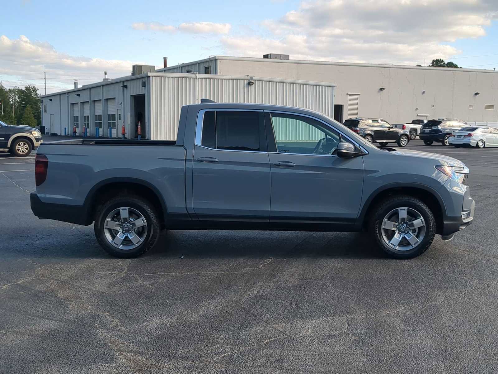 New 2026 Honda Ridgeline RTL image 9