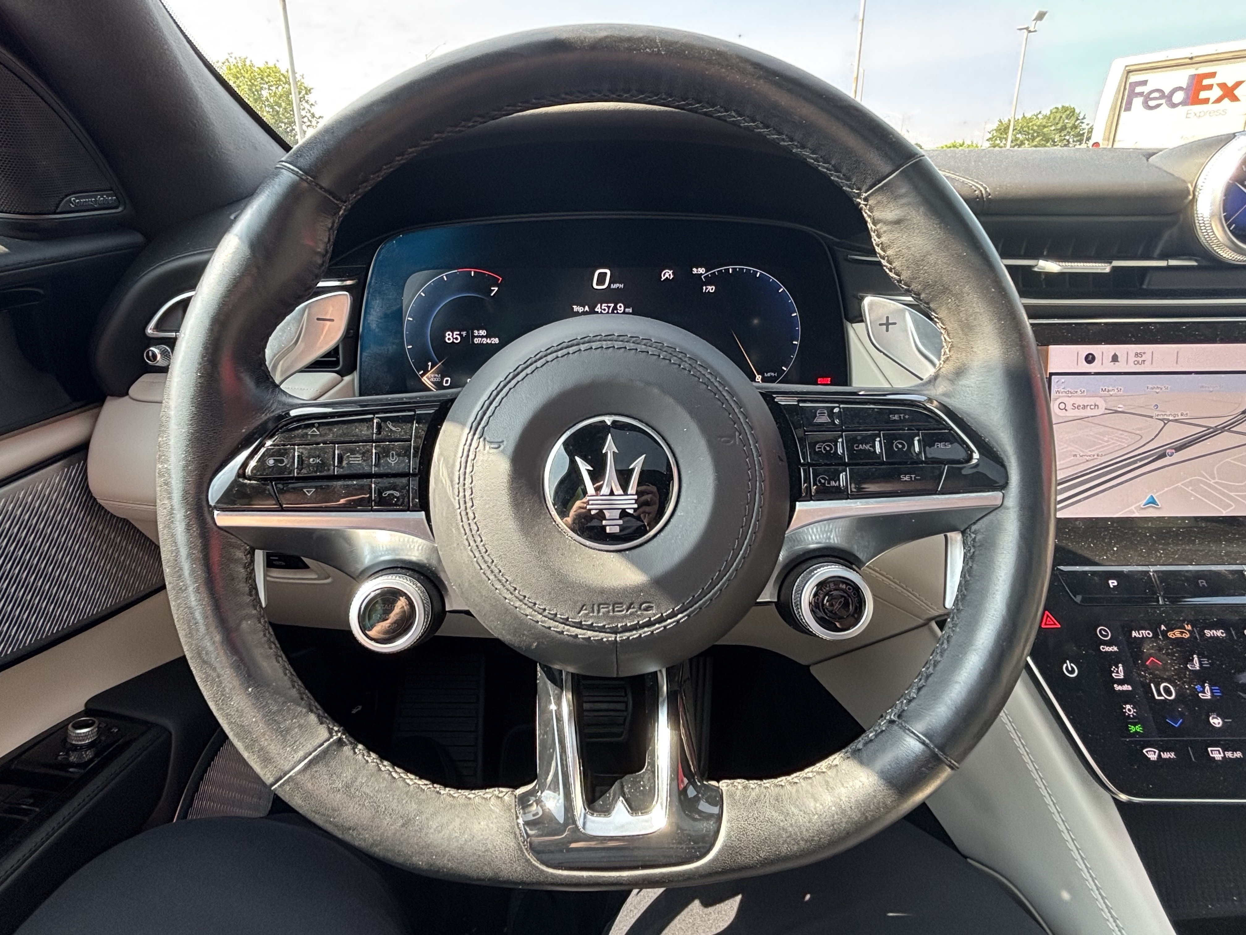 Used 2023 Maserati Grecale Folgore AWD/4WD image 21