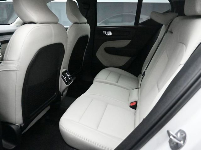 New 2026 Volvo XC40 B5 Plus w/ Protection Package Premier image 21