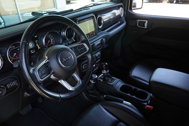 Used 2020 Jeep Wrangler Unlimited Sahara AWD/4WD image 24