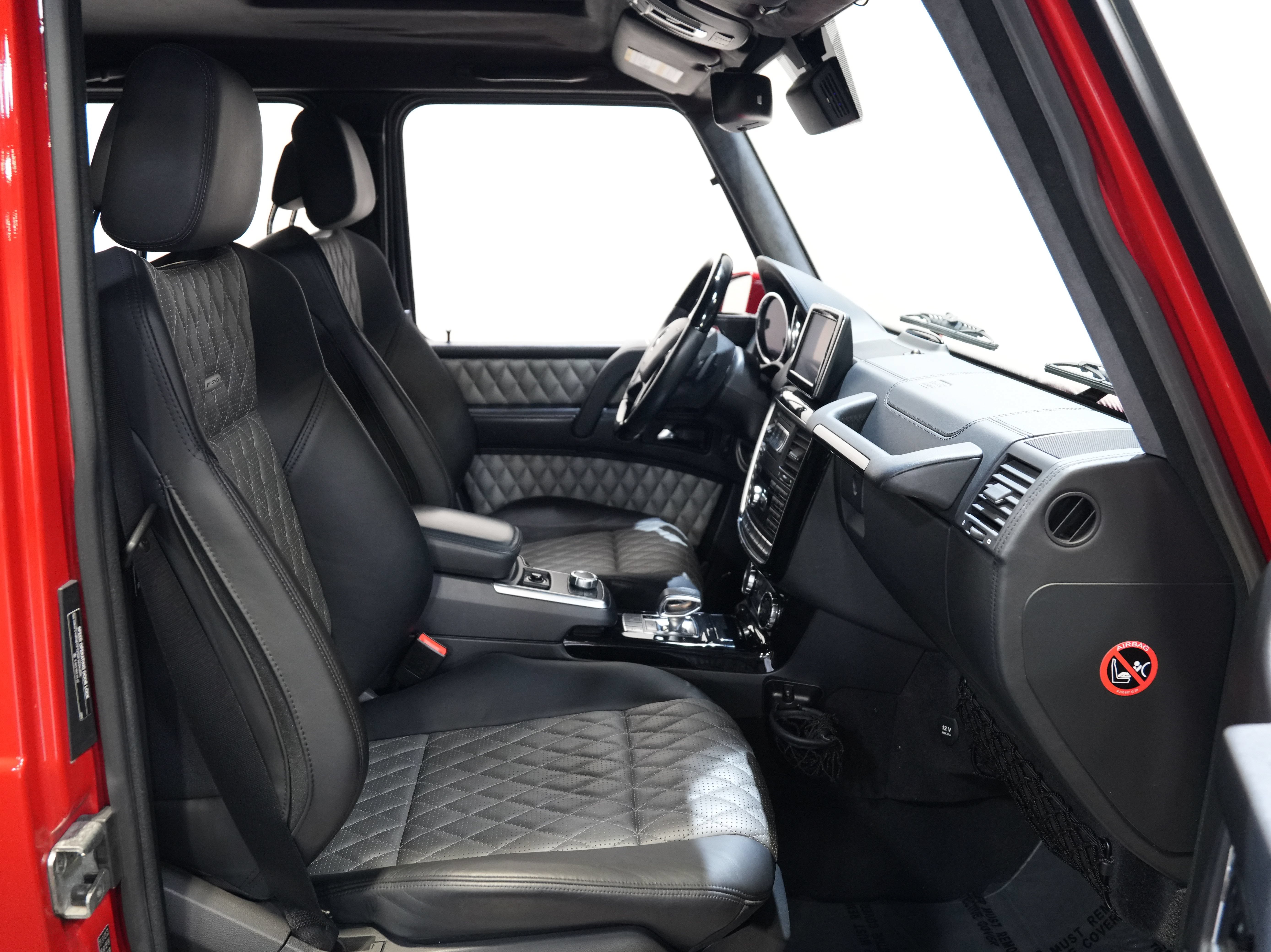 Used 2013 Mercedes-Benz G 63 AMG 4MATIC image 32