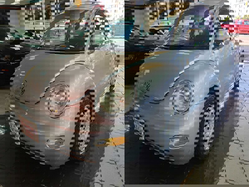 Used 2000 Volkswagen Beetle GL image 2