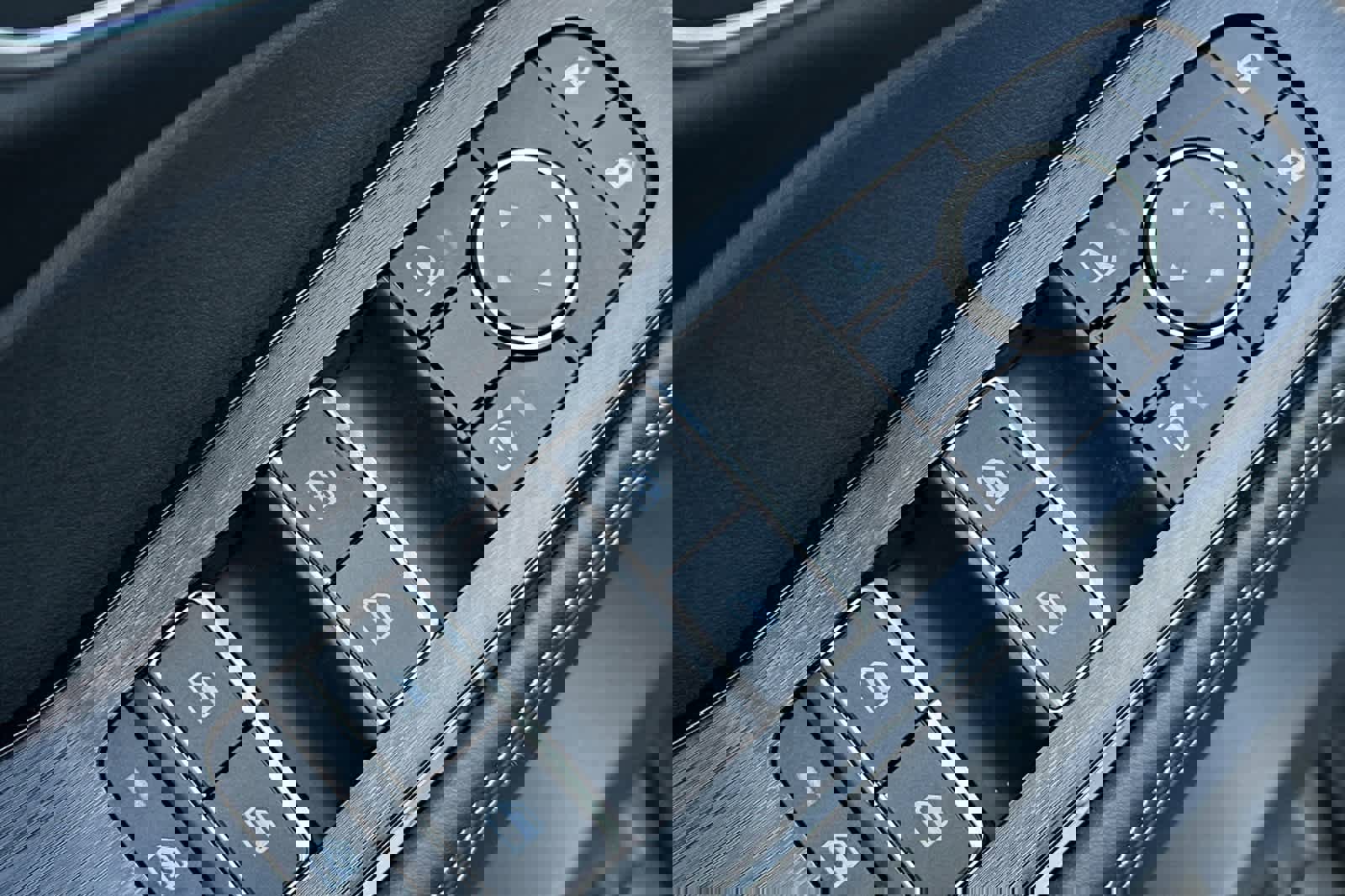 New 2026 Nissan Rogue Platinum image 14