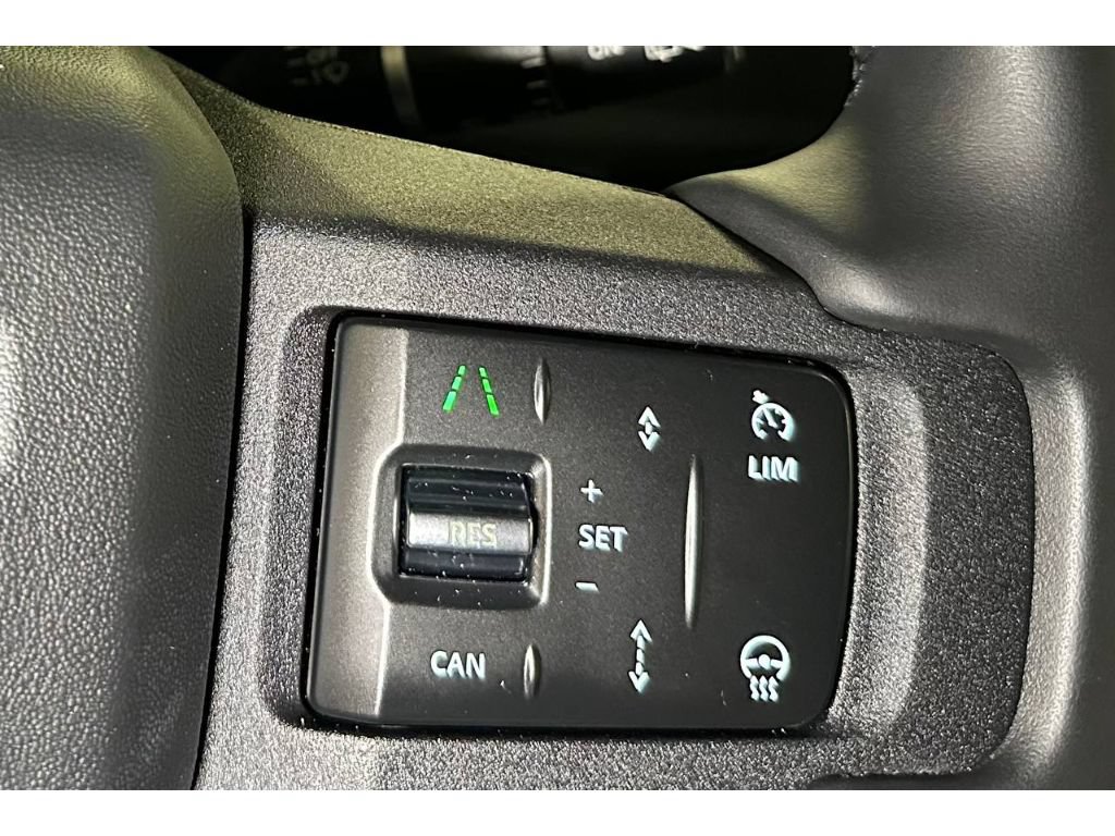 Used 2023 Land Rover Defender 110 75th Limited Edition AWD/4WD image 26