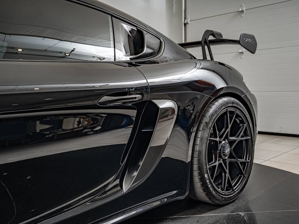 Certified 2024 Porsche 718 Cayman GT4 RS RWD image 38