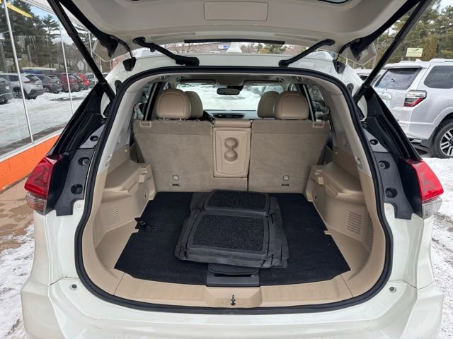 Used 2018 Nissan Rogue SL image 24