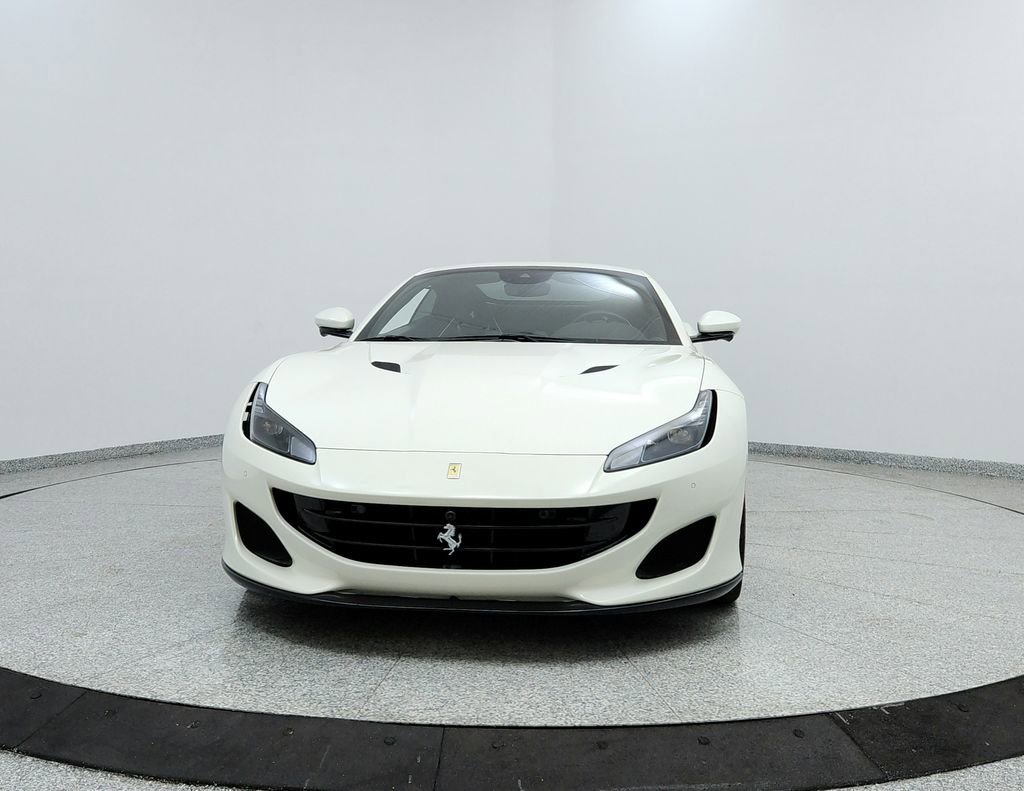 Used 2020 Ferrari Portofino Base image 8