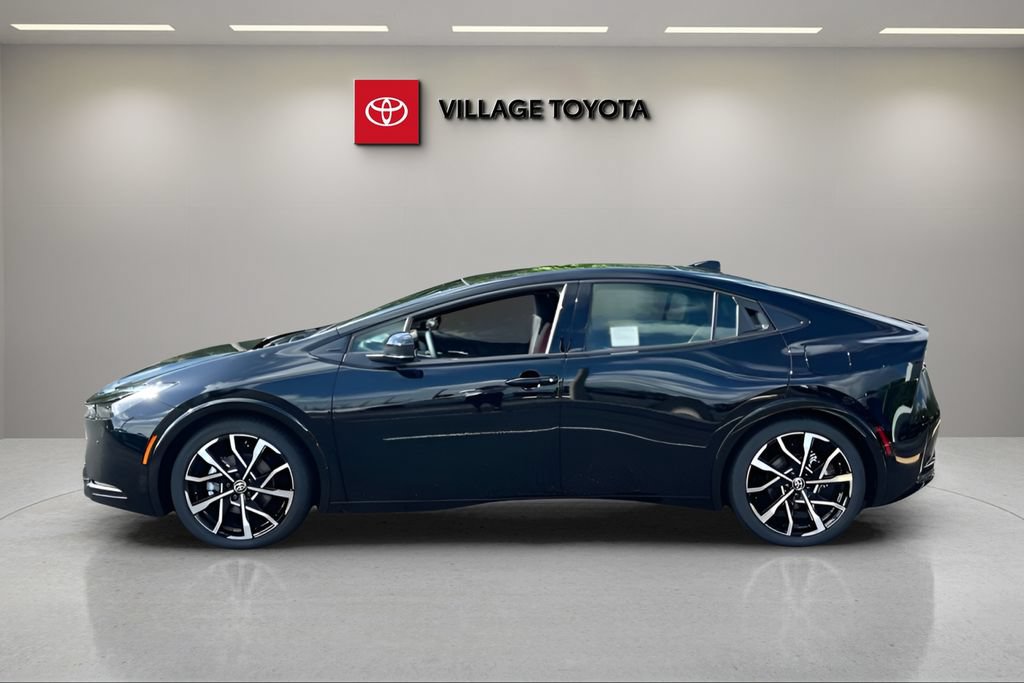 New 2026 Toyota Prius Plug-In Hybrid FWD image 2