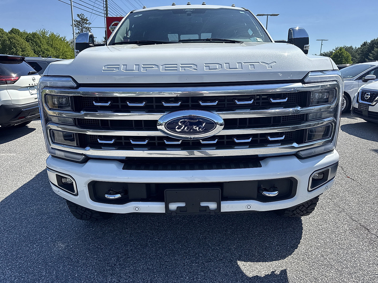 Used 2024 Ford F350 Platinum w/ Tremor Off-Road Package AWD/4WD image 7