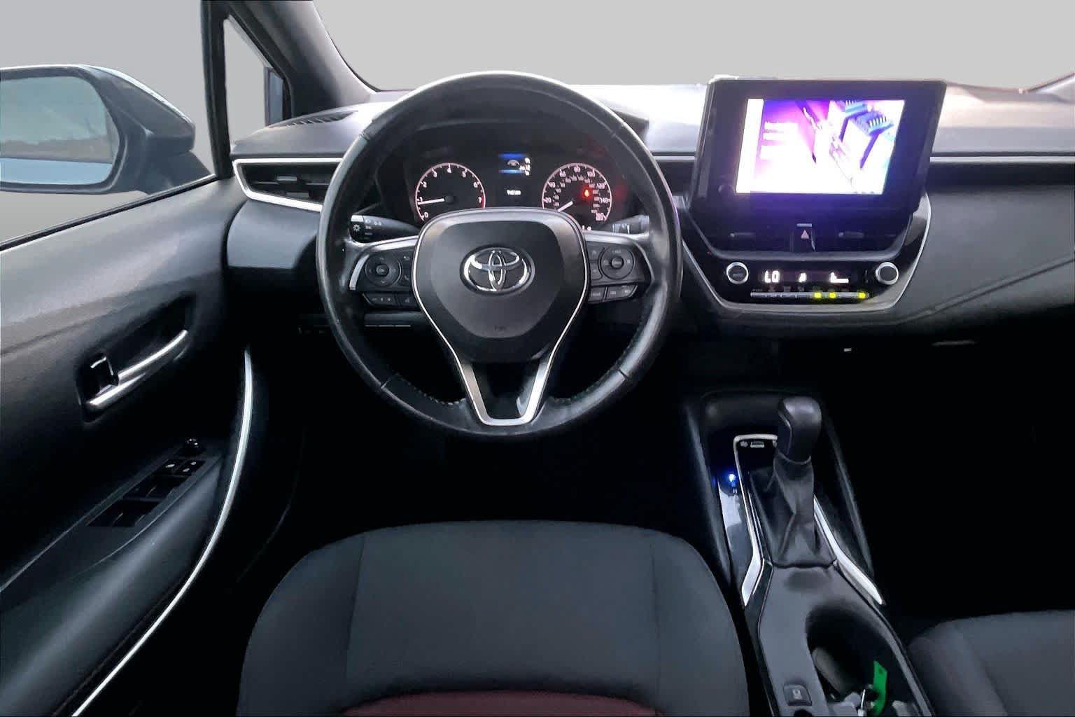 Used 2023 Toyota Corolla SE FWD image 5