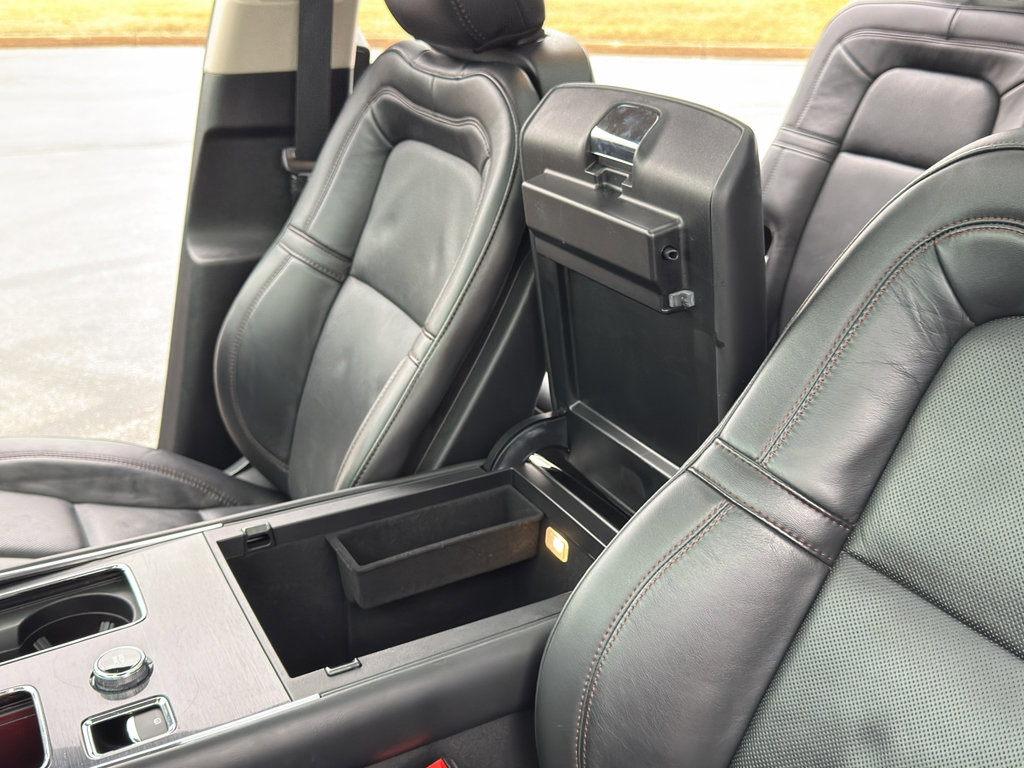 Used 2024 Lincoln Aviator Reserve image 19