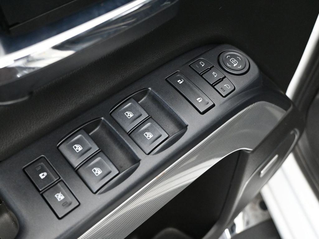 Used 2018 Chevrolet Silverado 3500 LTZ w/ Duramax Plus Package image 23
