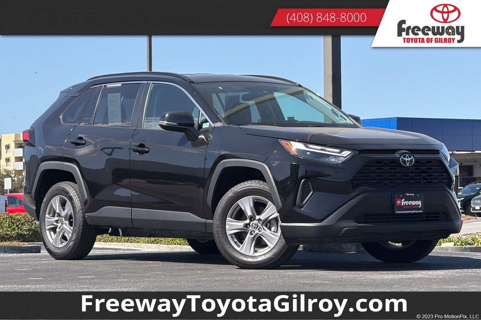 Used 2025 Toyota RAV4 XLE w/ Weather Package