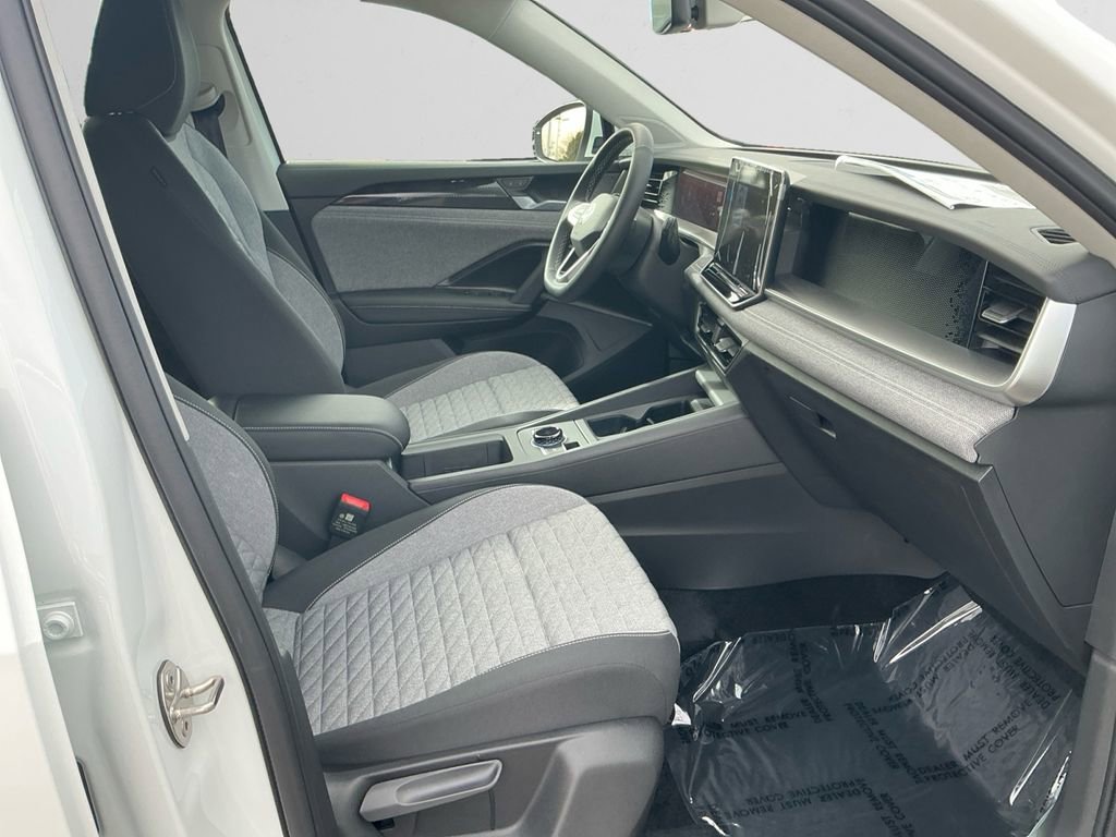 New 2026 Volkswagen Tiguan S AWD/4WD image 15