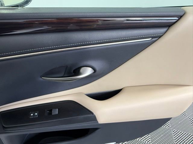 Used 2020 Lexus ES 350 w/ Premium Package FWD image 49