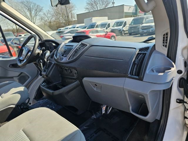 Used 2018 Ford Transit 350 XLT image 8