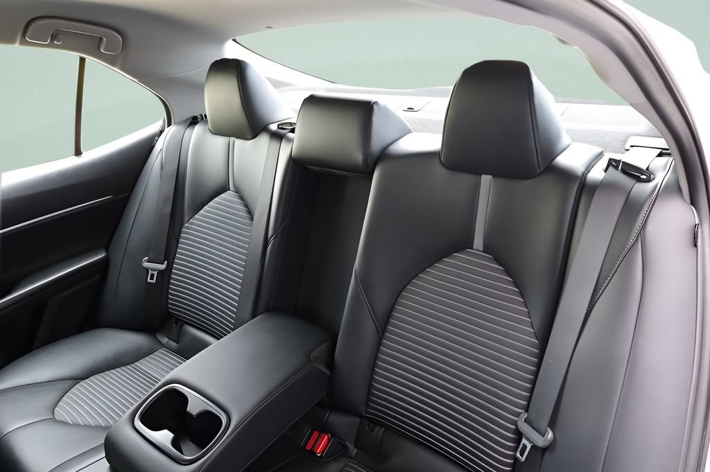 Certified 2023 Toyota Camry SE FWD image 21