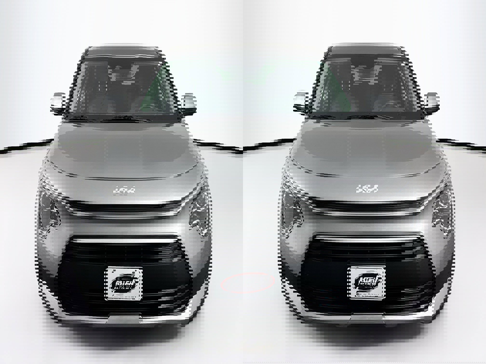 Used 2023 Kia Niro LX image 4