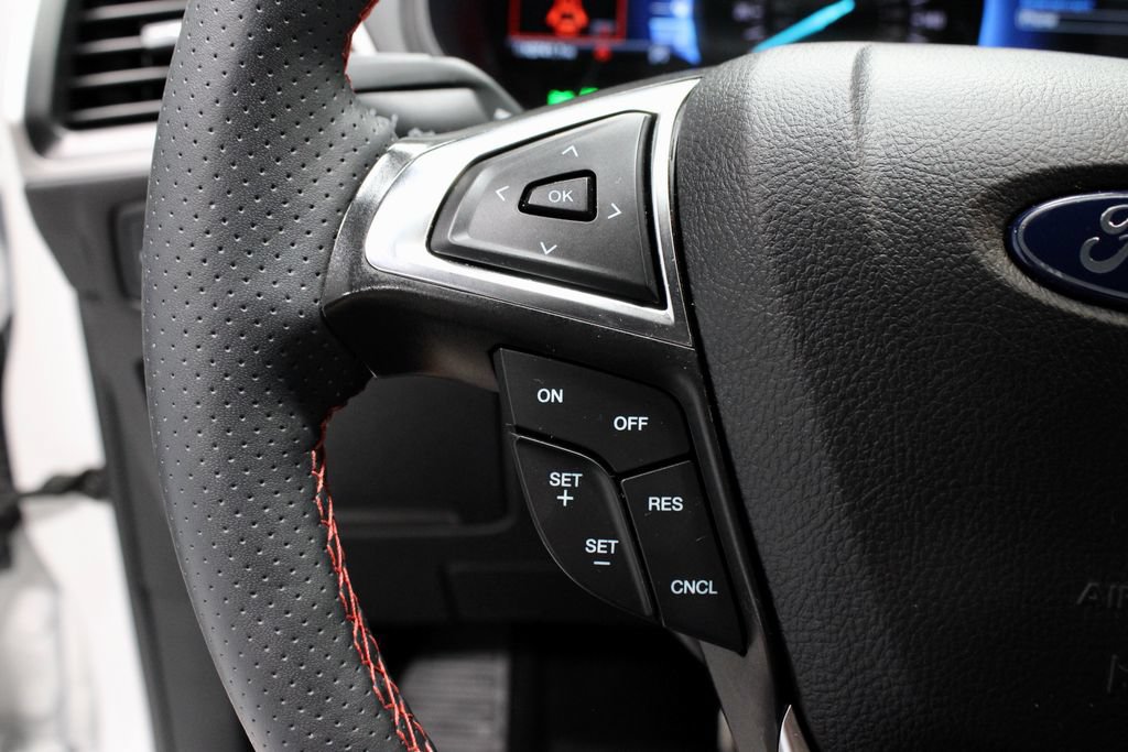 Certified 2024 Ford Edge ST-Line AWD/4WD image 28