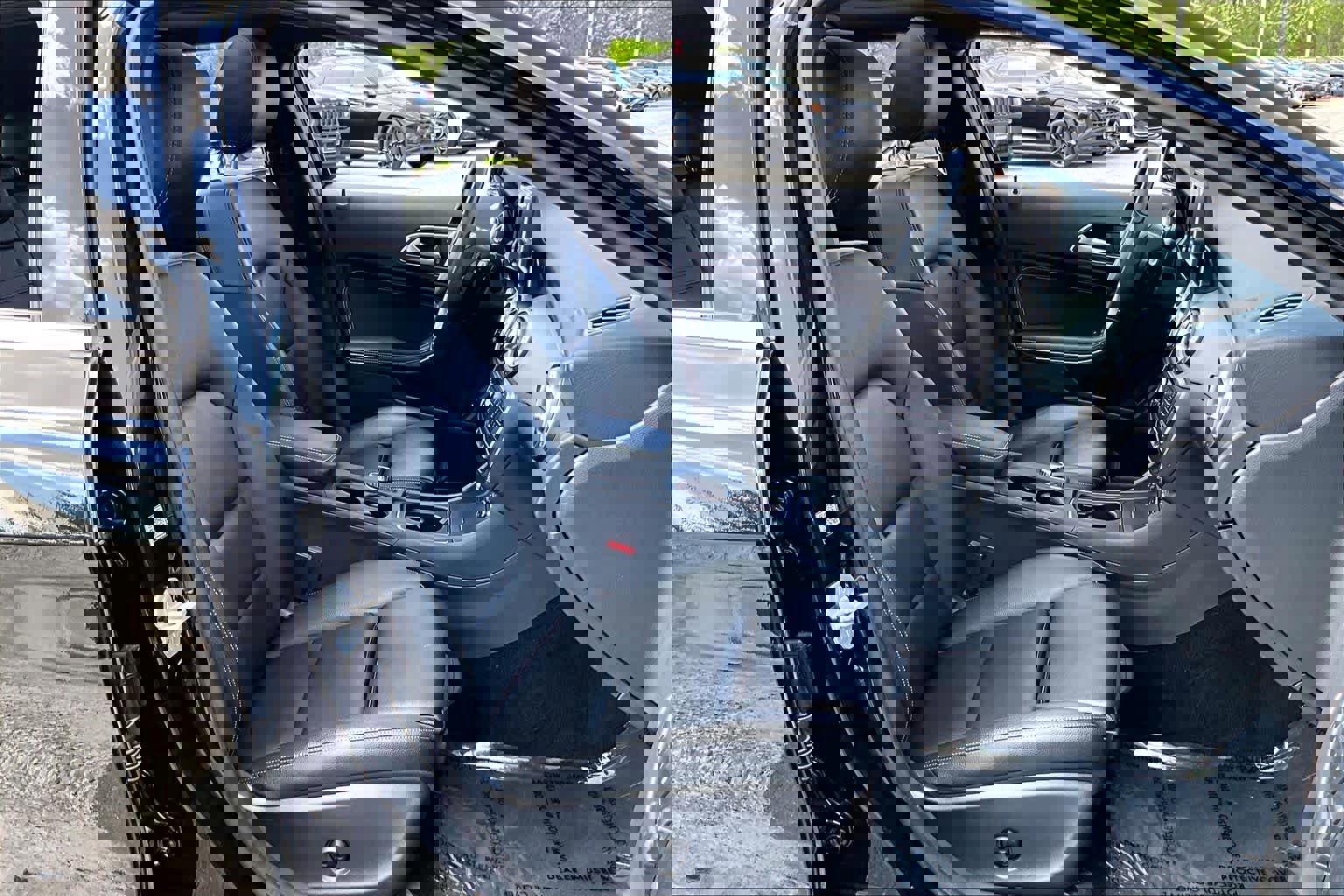 Used 2017 Mercedes-Benz GLA 250 4MATIC image 9