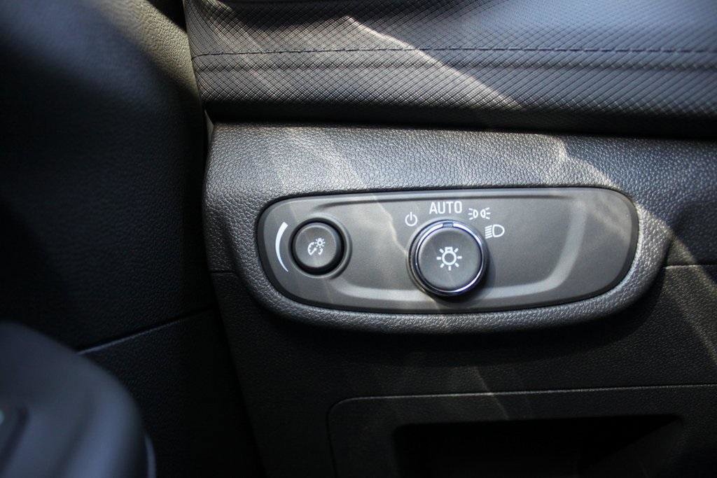 New 2026 Chevrolet TrailBlazer LT image 11