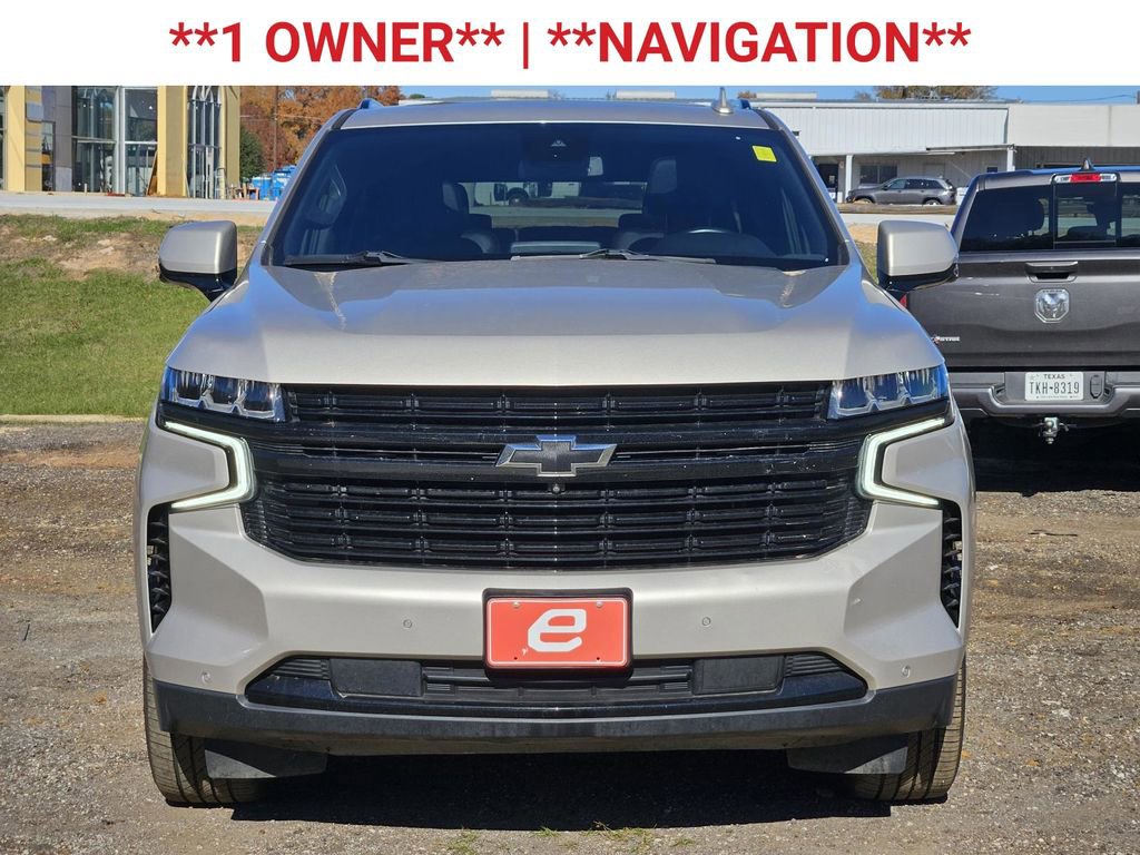 Used 2023 Chevrolet Suburban RST w/ Sport Performance Package image 2