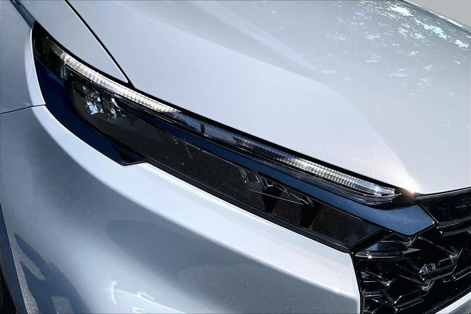 Used 2024 Honda CR-V Sport Touring image 28