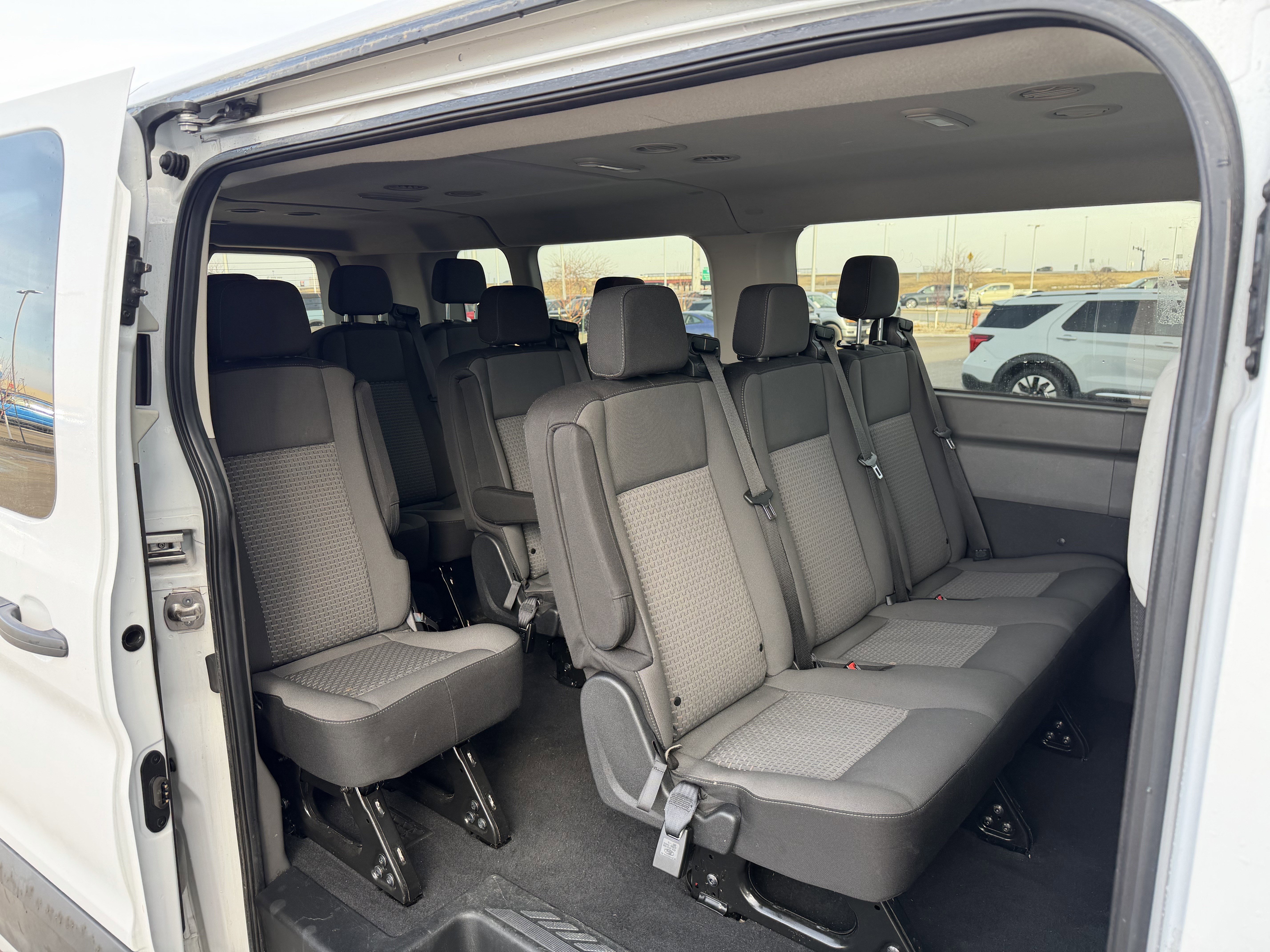 Used 2024 Ford Transit 350 XLT image 8