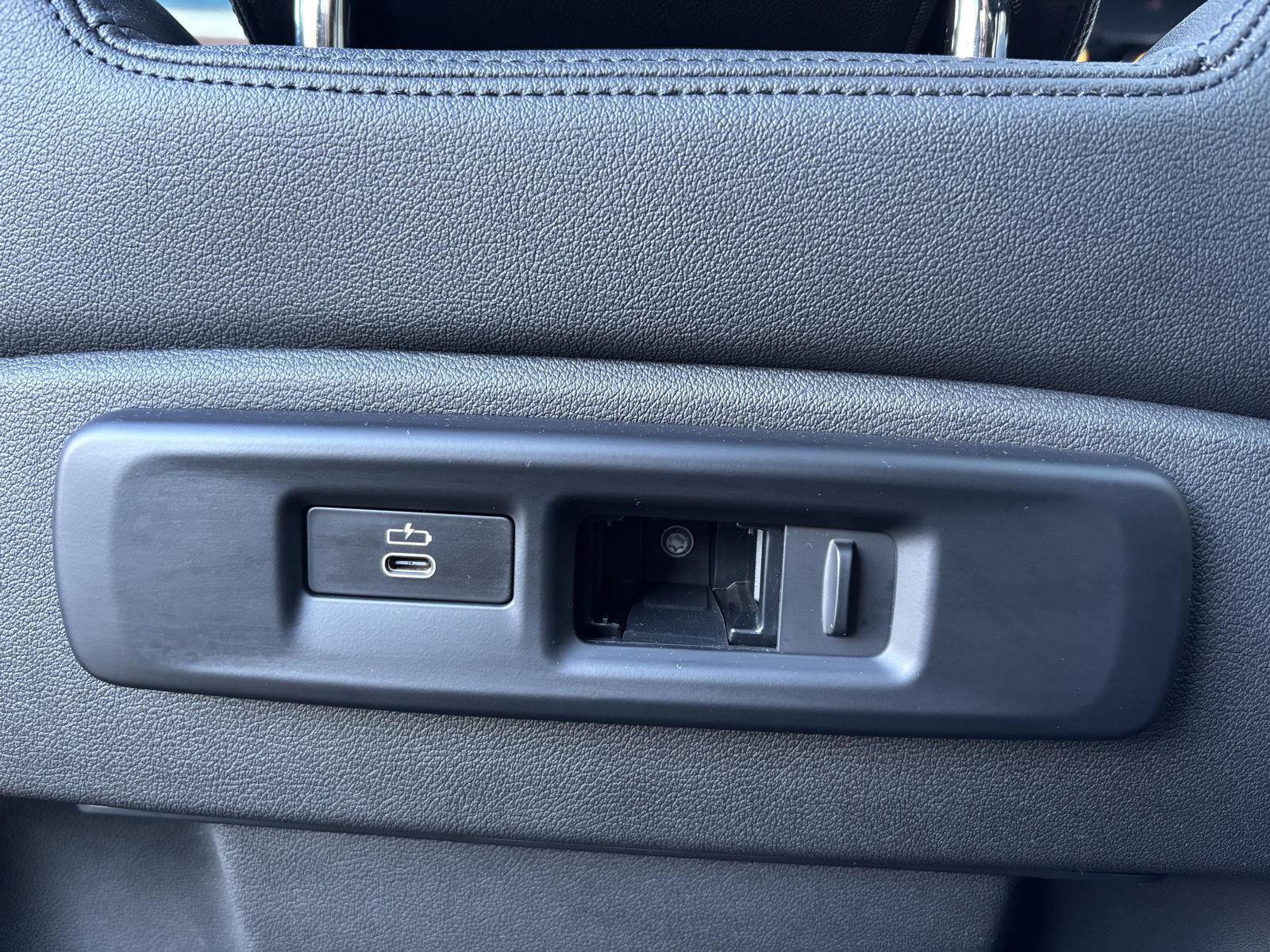 Used 2020 BMW X5 xDrive40i w/ Convenience Package image 27