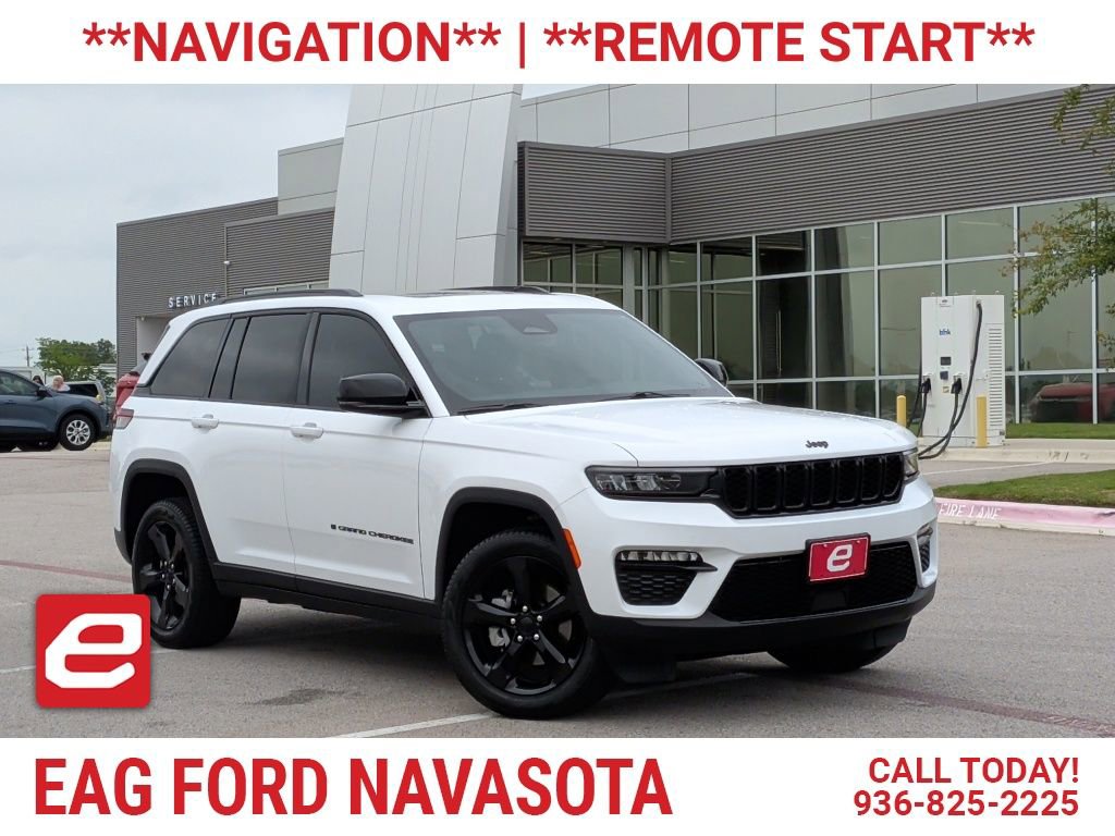 Used 2025 Jeep Grand Cherokee Limited w/ Black Appearance Package RWD 360° Tour