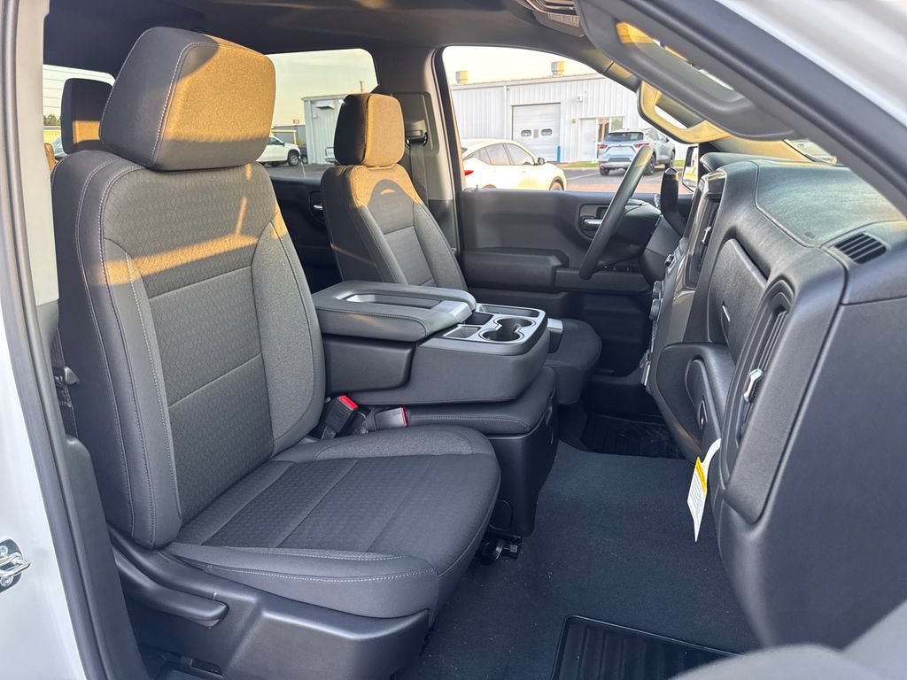 New 2026 Chevrolet Silverado 1500 Custom w/ Turbomax Blackout Package AWD/4WD image 11