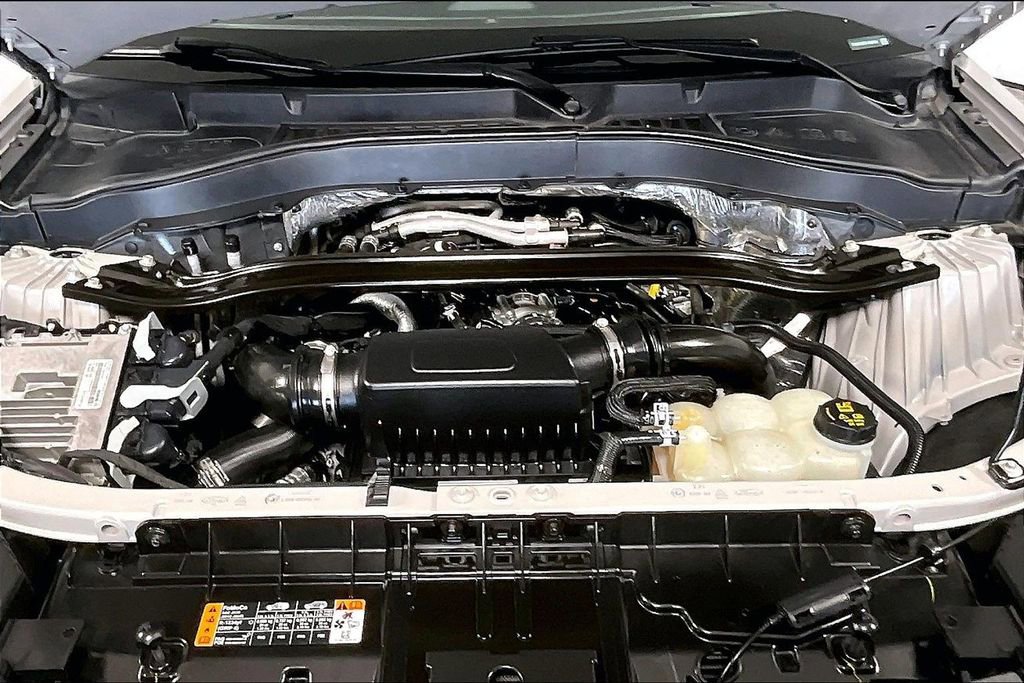 Used 2020 Ford Explorer ST w/ ST Street Pack image 9