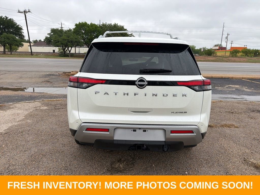 Used 2024 Nissan Pathfinder Platinum w/ Cargo Package image 5