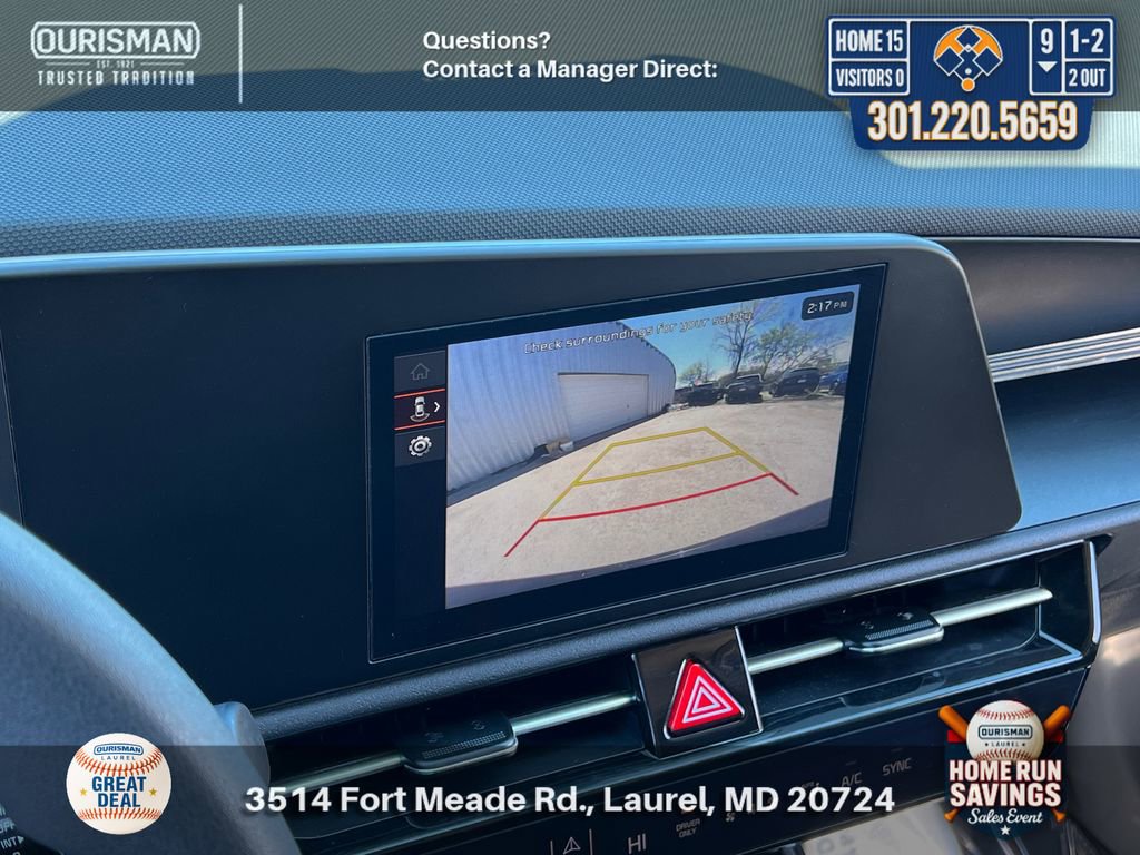 Used 2025 Kia Niro LX image 11